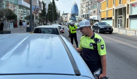 Bin 724 araç sürücüsü kontrol edildi: 36 araç trafikten men