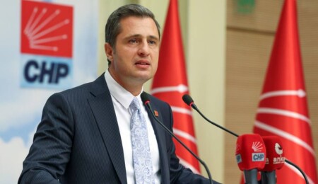 CHP Sözcüsü Deniz Yücel’den Erhürman'a tebrik: Biz buna halk iradesi, demokrasi ve milletin gücü diyoruz