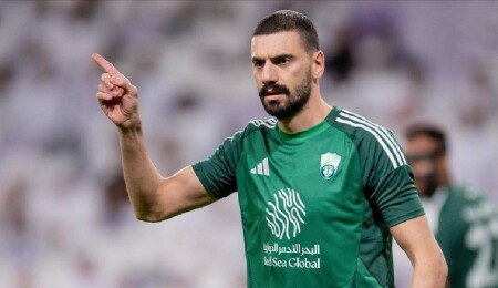 Merih Demiral, Al Ahli ile 2029'a kadar sözleşme imzaladı