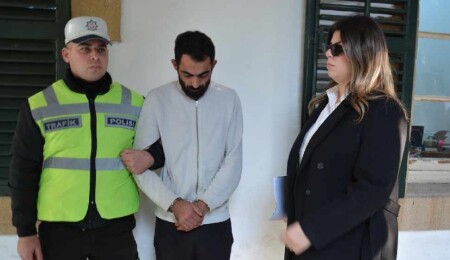 Bir öğrencinin evine camdan girdi, suçüstü yakalandı: 56 gündür ikamet izni olmadığı tespit edildi