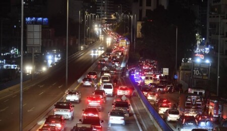 İsrail’in saldırıları sonrası Lübnan’da göç başladı