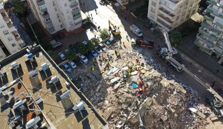 Müteahhidi, KKTC’de yakalanmıştı: 'Adana’daki Alpargün Apartmanı’nın kolonlarında demir eksik'