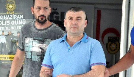 Ersin Tatar, İsmet Felek’in Belarus’ta yakalandığını açıkladı