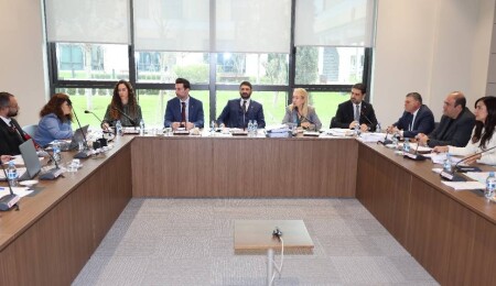 İdari, Kamu ve Sağlık İşleri Komitesi toplandı