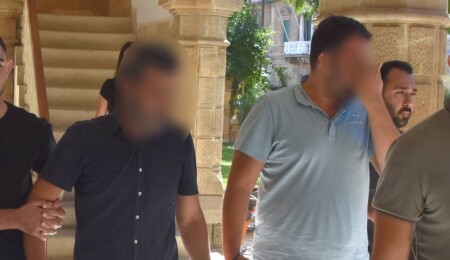 Ödeme belgelerini sahteleyerek şirketten 4 milyon 864 bin TL çaldıkları iddia ediliyor