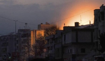 İsrail, Lübnan'a kara harekatı başlattı