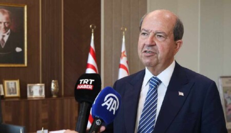 Ersin Tatar: İçeride sıkıntılar olabilir fakat halkımız, kendi devletine sarılmıştır