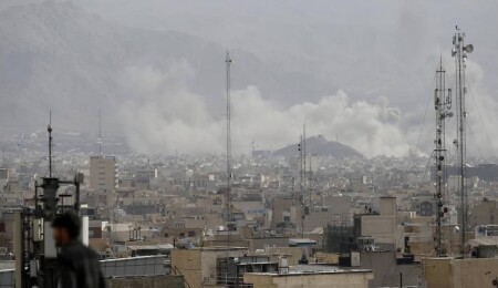 ABD ve İsrail'in İran'a saldırılarında, Yezd eyaletindeki 6 askeri tesis hedef alındı