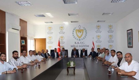 KKTC üniversiteleri Azerbaycan’da daha etkin şekilde temsil edilecek