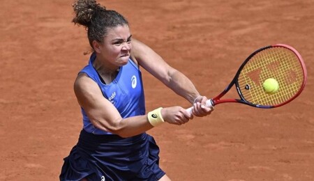 Tek kadınlarda dünya 5 numarası Paolini, Wimbledon'a veda etti