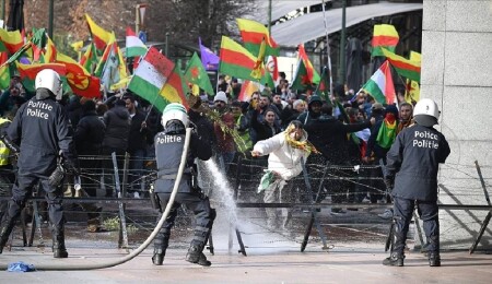 Brüksel'de polis memurlarını yaralayan terör örgütü YPG/SDG yandaşları tutuklandı