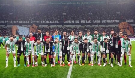 Filistin Milli Takımı-Konyaspor dostluk maçında Filistin'e destek mesajı