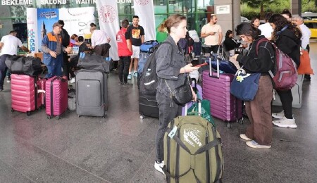 Türkiye'de son 5 yılda 2,4 milyon kişi eğitim görmek için yaşadığı şehri değiştirdi