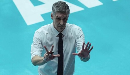 Fenerbahçe Medicana Erkek Voleybol Takımı'nda başantrenör Slobodan Kovac ile yollar ayrıldı