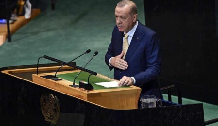 Türkiye İletişim Başkanlığı: Cumhurbaşkanımızın konuşturulmaması ya da sözünün kesilmesi söz konusu değildir