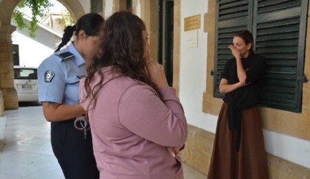 Ercan'da kaçak yavru köpek operasyonu: İki zanlı da teminatla serbest