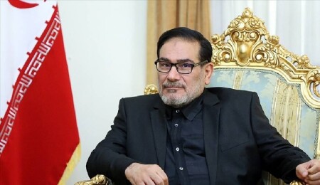 İran lideri Hamaney'in danışmanı: İran'ın güvenliğini tehdit eden her müdahaleci el kesilecektir