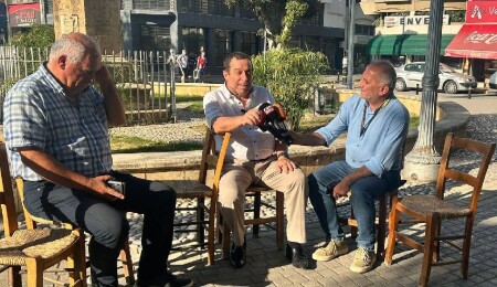 Serdar Denktaş Sarayönü’nde iddia sahiplerini bekledi, kimse gelmedi