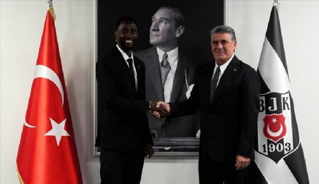 Beşiktaş'ın 190. yabancı futbolcusu, Nijeryalı Wilfred Ndidi oldu