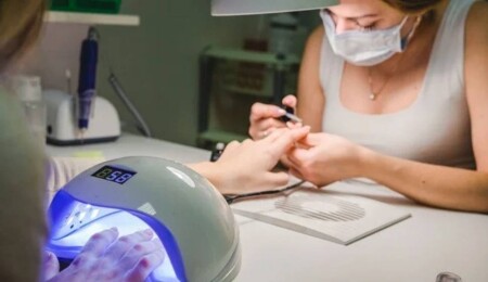 Avrupa Birliği'nden jel tırnak yasağı