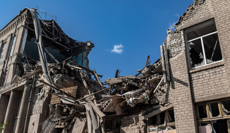 Rusya: Son bir haftada Ukrayna'daki askeri işletmeleri ve depoları vurduk