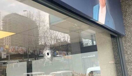 İYİ Parti İstanbul İl Başkanlığına ateş açıldı