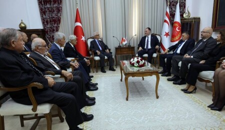 Ziya Öztürkler: KKTC ve Türkiye bayraklarına sahip çıkacağız