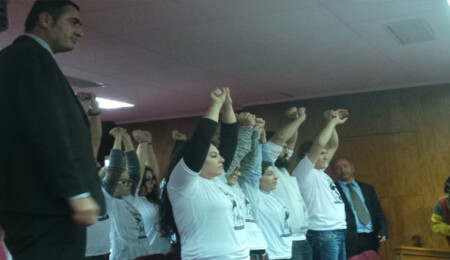 Vicdani Ret İnisiyatifi'nden Meclis'te şok eylem