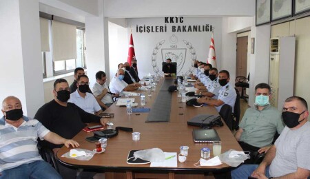 Binaların yangından korunmasıyla ilgili tüzük, İçişleri Bakanlığı’nda masaya yatırıldı