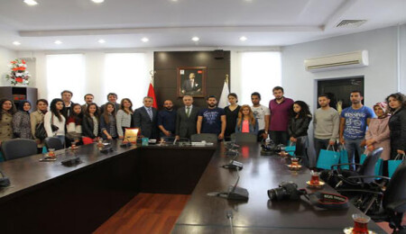 YDÜ Fotoğrafçılık Külübü Recep Tayyip Erdoğan Üniversitesi'ni ziyaret etti 