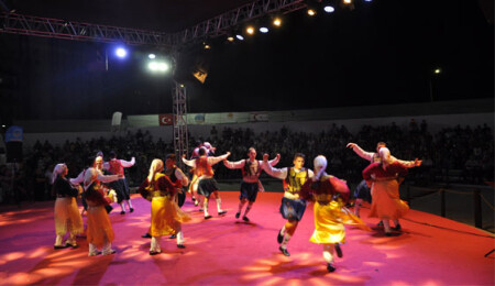 Yeniboğaziçi Pulya Festivali'nde "Karadenizliler Gecesi"