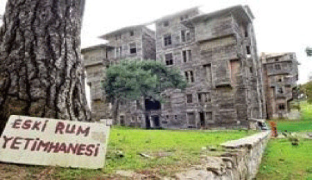 Yetimhanenin tapusu artık Patrikhane'de