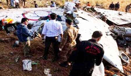 Ukrayna'da düşen yolcu uçağı: Teşhis edilenlerin sayısı 278'e yükseldi