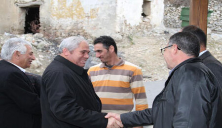 Yorgancıoğlu, Alsancak, Karşıyaka, Geçitköy ve Tebepaşını ziyaret etti