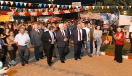 Esentepe Zerdali Festivali Başladı