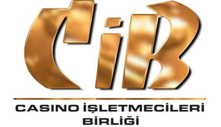 Ziynet Sali konserine yağmur engeli: Konser ertelendi