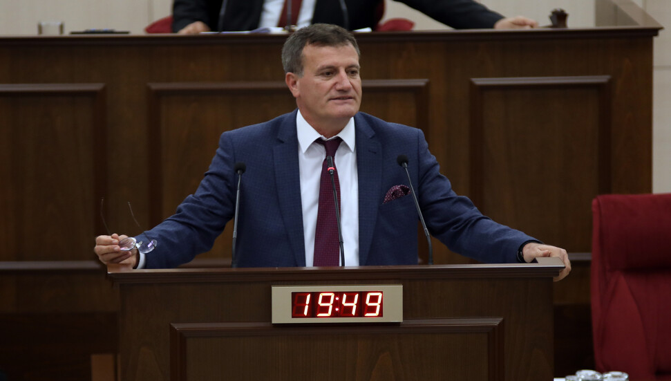 Arıklı: "Meclis her hafta toplanmalı"