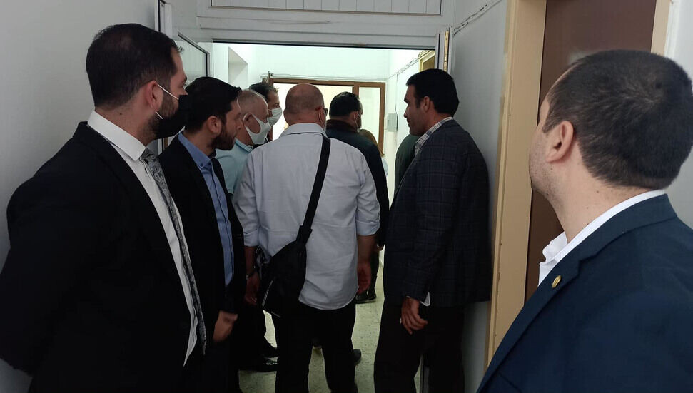 Toplantıyı terk eden Faiz Sucuoğlu, yarım saat sonra geri döndü