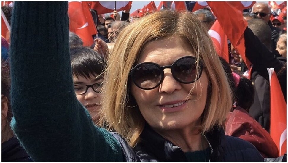 CHP Kadın Kolu Yönetimi'nden Kaya, koronavirüsten hayatını kaybetti