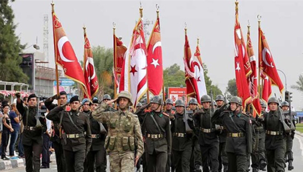 15 Kasım Cumhuriyet Bayramı resmi geçit töreni yapıldı