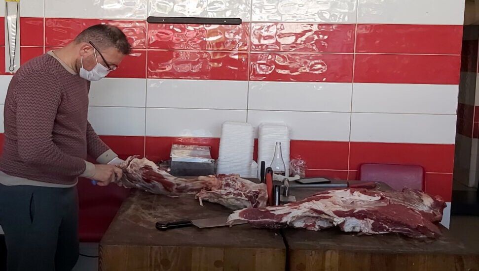 Et, altınla yarışıyor; vatandaş et yiyemiyor...