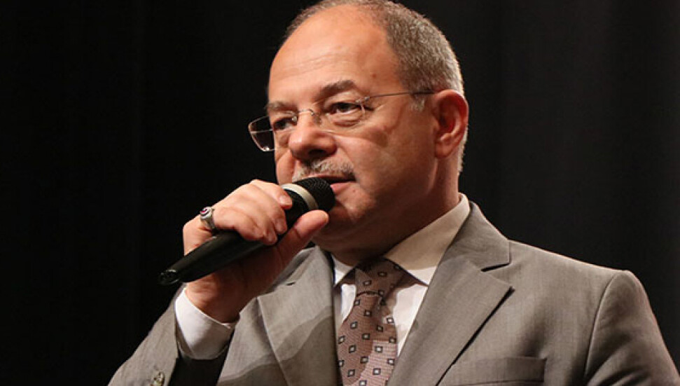 Eski Sağlık Bakanı Akdağ: “AK Parti iktidarlarında aşı üretimi için ciddi gayretler oldu”