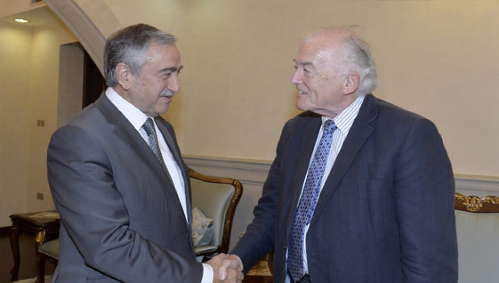 Cumhurbaşkanı Akıncı Lord Rıchard Balfe'yi kabul etti