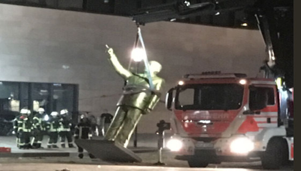 Almanya'daki Erdoğan heykeli kaldırıldı