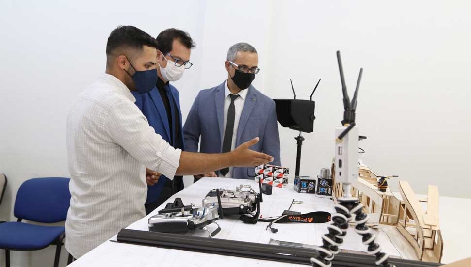 GAÜ Makina Mühendisliğinden İHA projesi