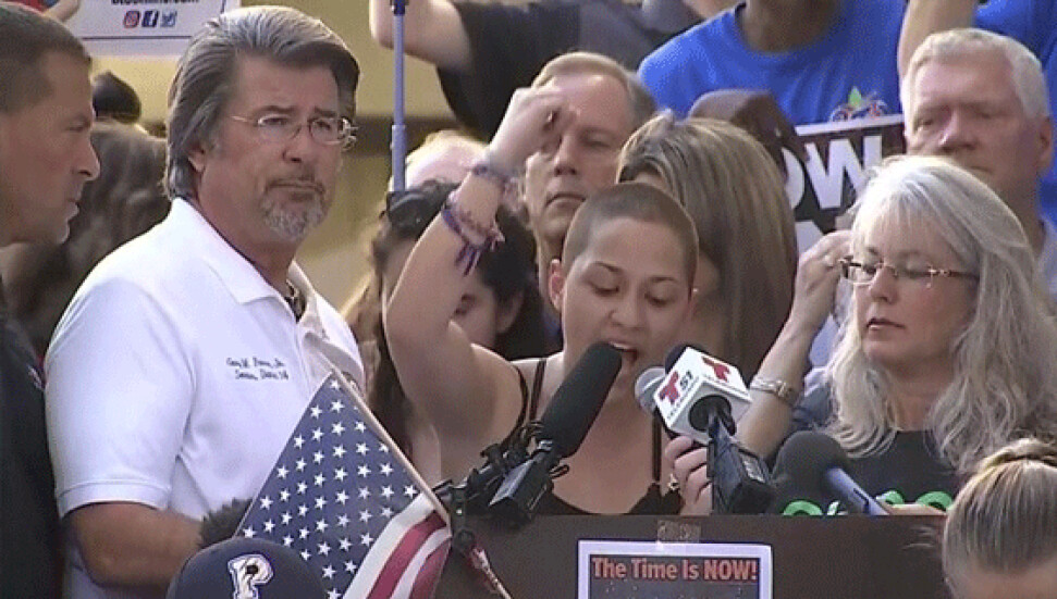 Amerikalı gençlerden Florida katliamı sonrası 'Bir Daha Asla' kampanyası