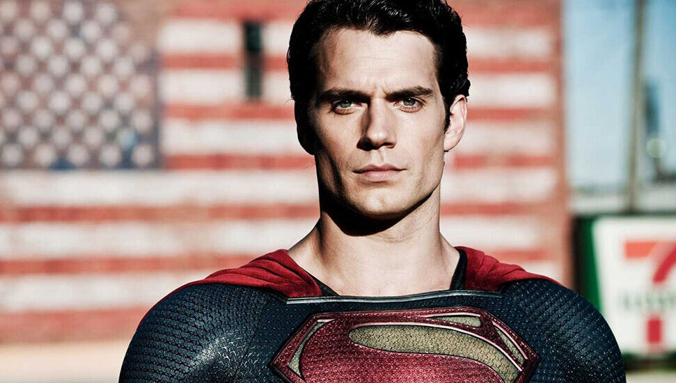 Henry Cavill: Sherlock Holmes kostümü giymek Superman kostümü giymekten daha zordu