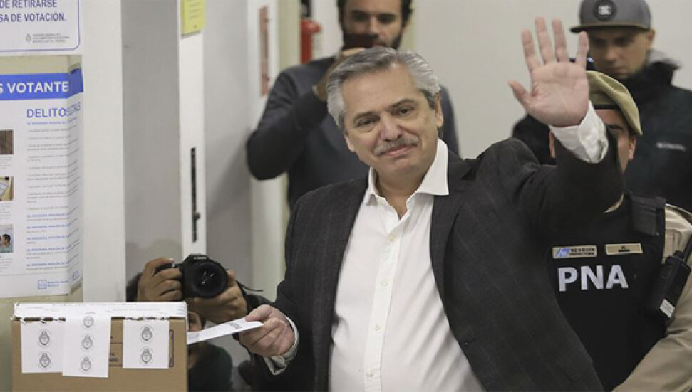 Arjantin'deki seçim sürecini muhalefet önde götürüyor