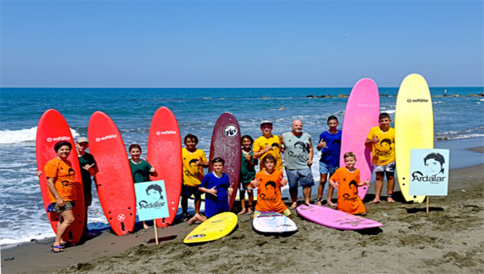 "Başka Ardalar Ölmesin 3. Uluslararası Kite Surf" yarışması yapıldı