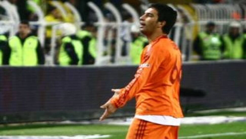 Arda Turan hastanelik oldu!